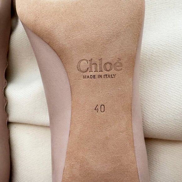 Chloé Lauren Scalloped Nude Leather Pumps, size 40 (size 9.5) - Picture 7 of 12